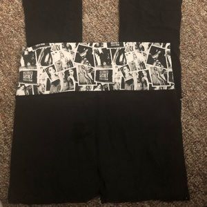 VS Yoga Pants